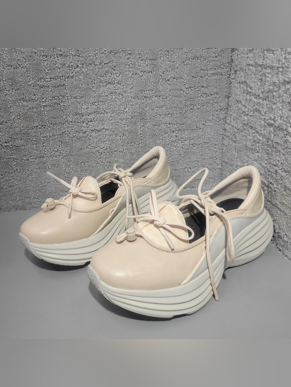 Hoka One One Bondi Mary Janes Shoes Women's Size US 6.5,7,7.5,8,8.5,9,9.5 - Picture 13 of 14